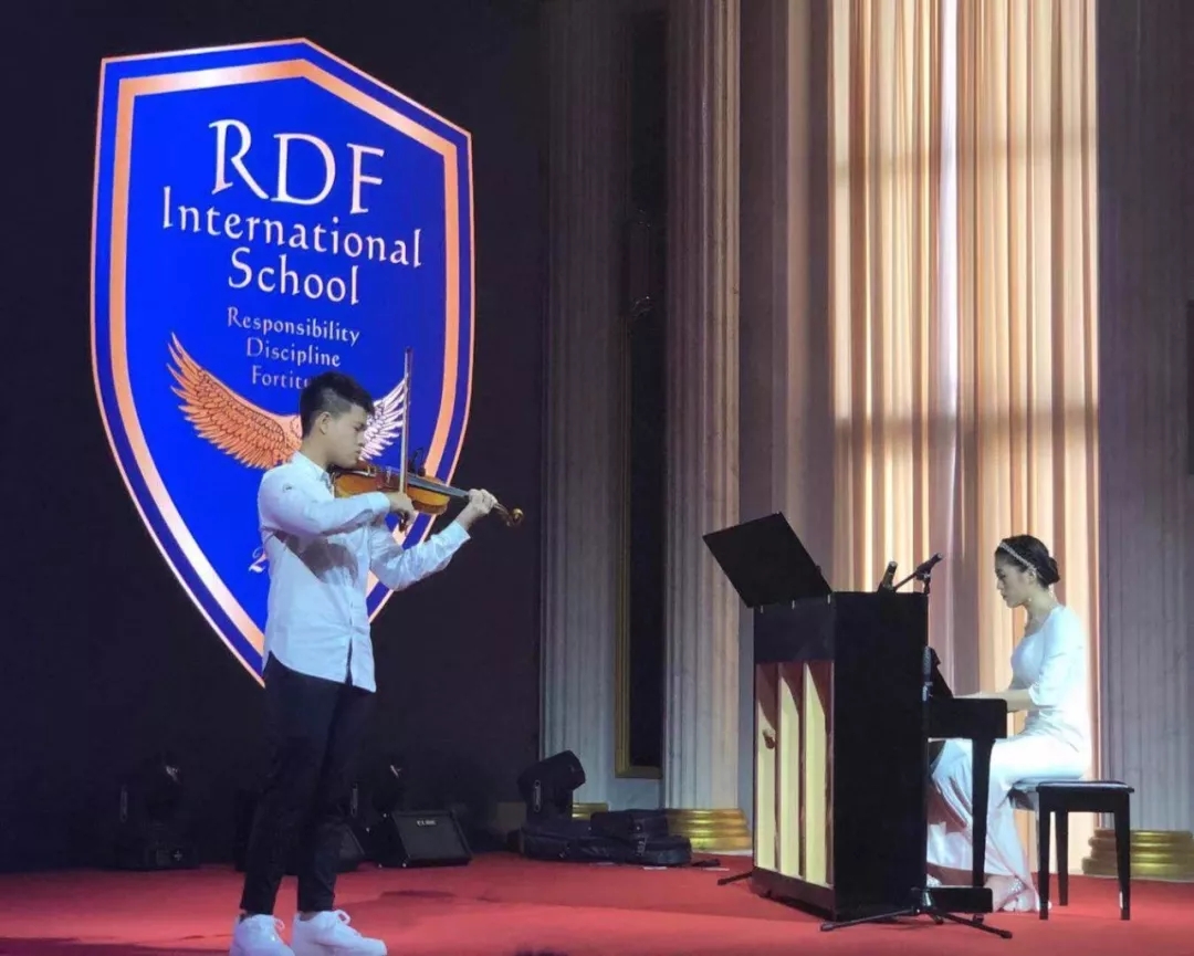 深圳瑞得福学校 RDFIS